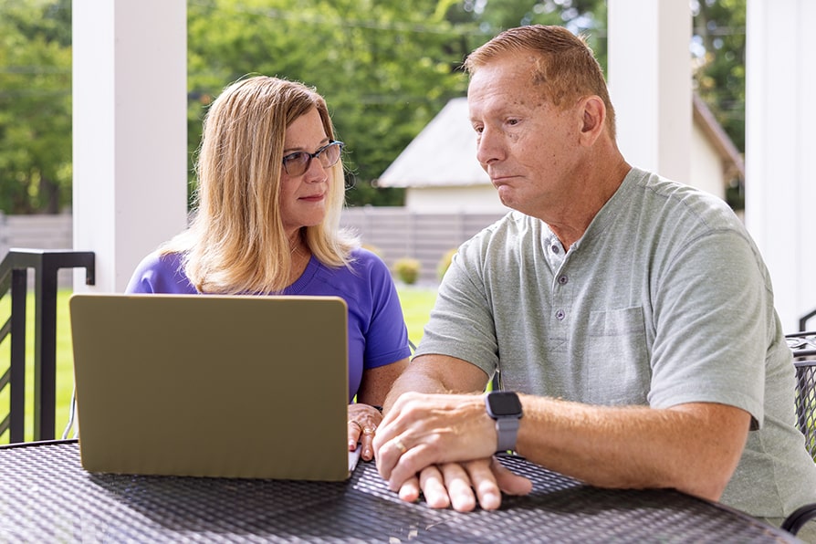 David TECARTUS® (brexucabtagene autoleucel) patient ambassador with caregiver wife Patti.